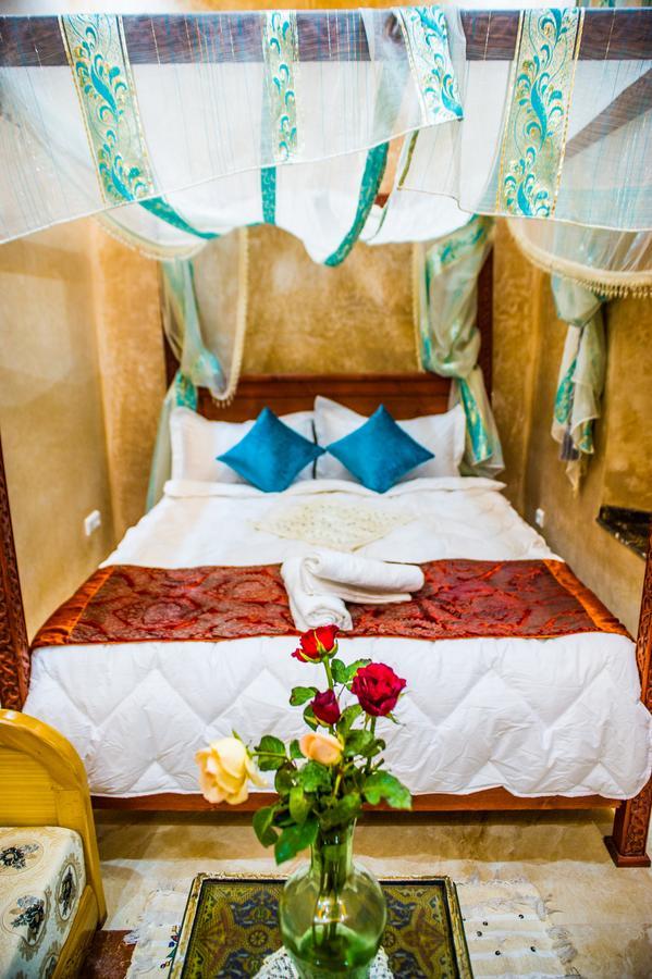 Riad Qamar Marrakesh Bagian luar foto
